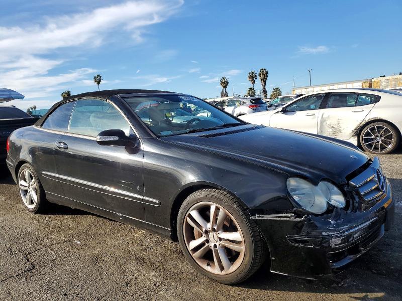 Photo 4 from auction – 2007 MERCEDES-BENZ CLK 350 with VIN WDBTK56F37F229732