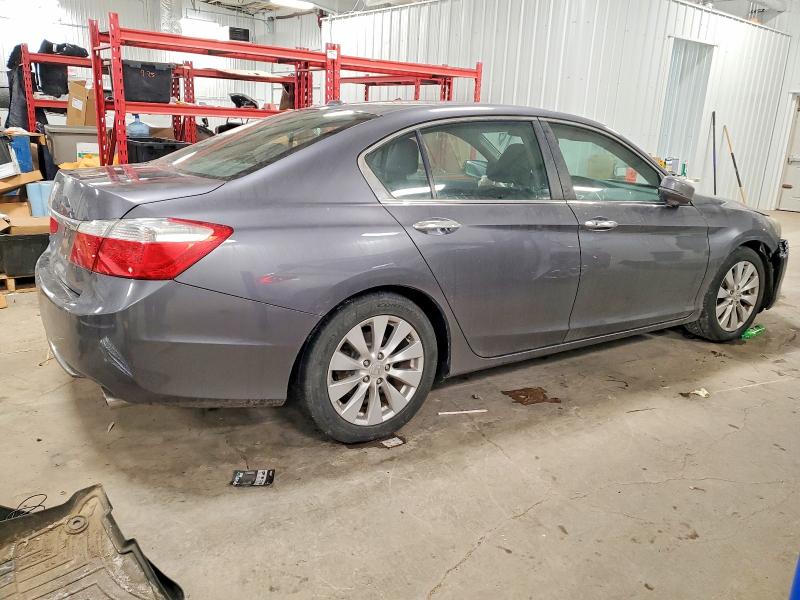 Photo 3 from auction – 2013 HONDA ACCORD with VIN 1HGCR2F8XDA112267