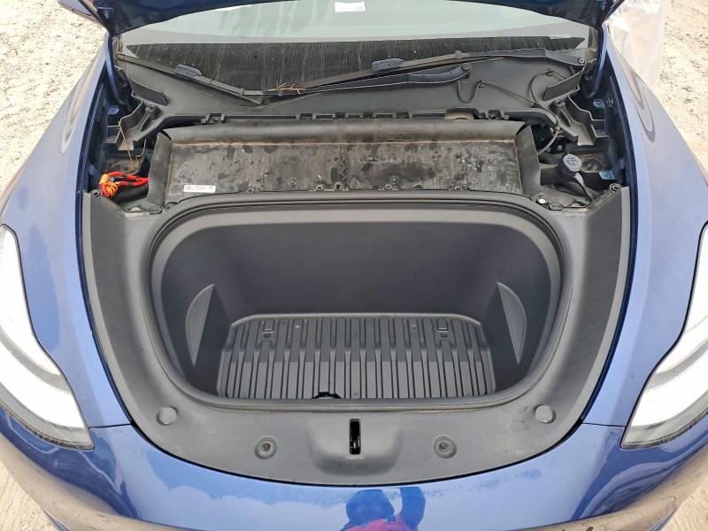 Photo 12 from auction – 2022 TESLA MODEL Y with VIN 7SAYGDEE5NA002748