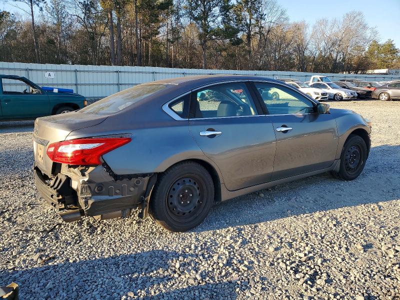 Photo 3 from auction – 2016 NISSAN ALTIMA 2.5 with VIN 1N4AL3AP8GC174339