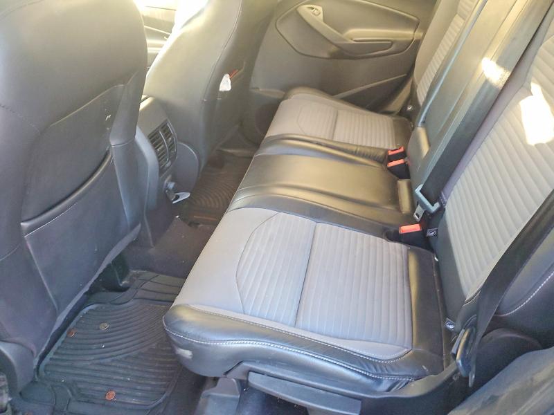Photo 10 from auction – 2019 FORD ESCAPE SE with VIN 1FMCU0GD0KUB47162