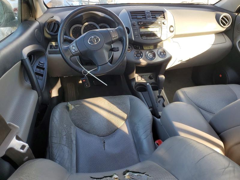 Photo 8 from auction – 2010 TOYOTA RAV4 LIMIT with VIN 2T3YF4DV0AW029025