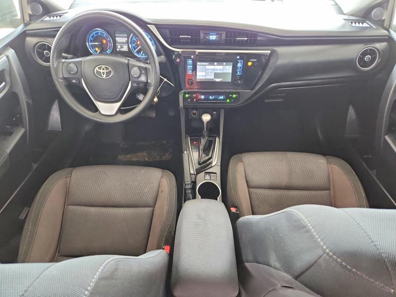 Photo 8 from auction – 2017 TOYOTA COROLLA L with VIN 5YFBURHE1HP598196
