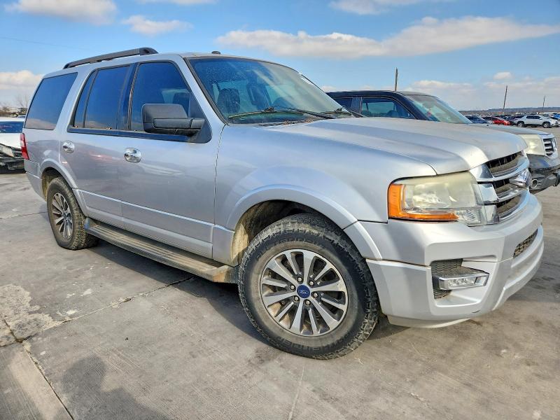 Photo 4 from auction – 2016 FORD EXPEDITION with VIN 1FMJU1HT2GEF14597