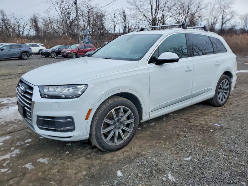 AUDI Q7 PREMIUM 2019 with VIN WA1LHAF74KD043357 - Photo from auction