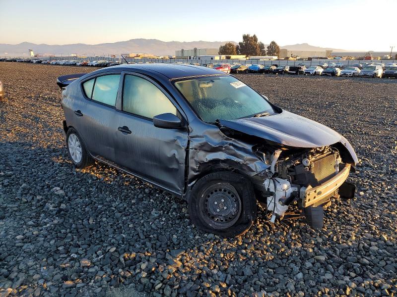 Photo 4 from auction – 2018 NISSAN VERSA with VIN 3N1CN7AP2JL810806
