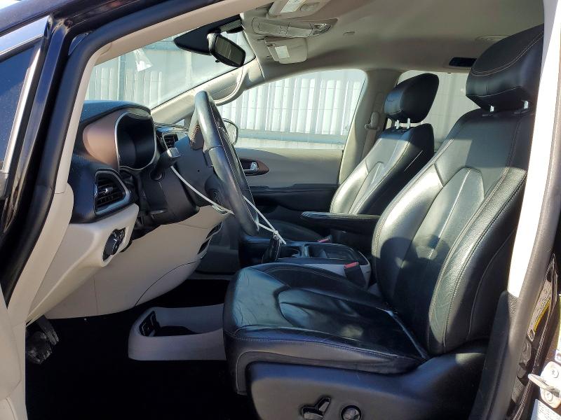 Photo 7 from auction – 2017 CHRYSLER PACIFICA with VIN 2C4RC1BG1HR542725