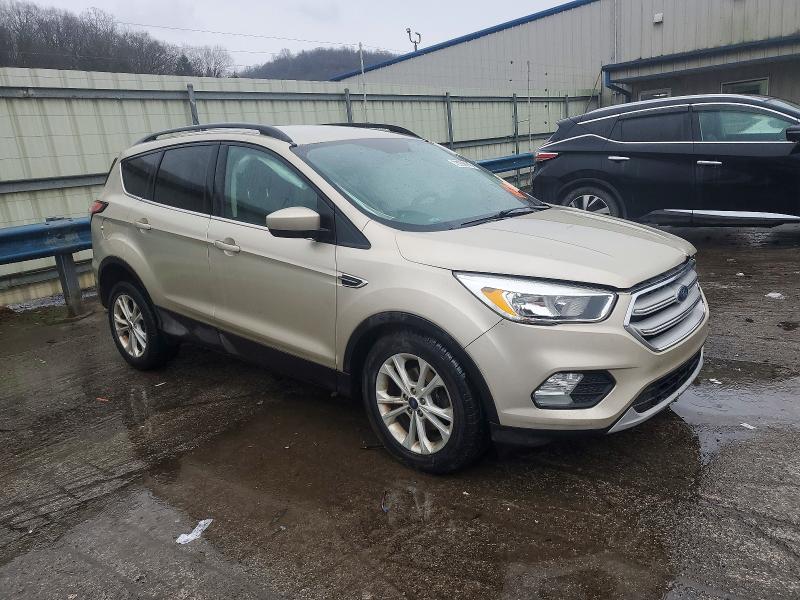 Photo 4 from auction – 2018 FORD ESCAPE SE with VIN 1FMCU0GD4JUB07813