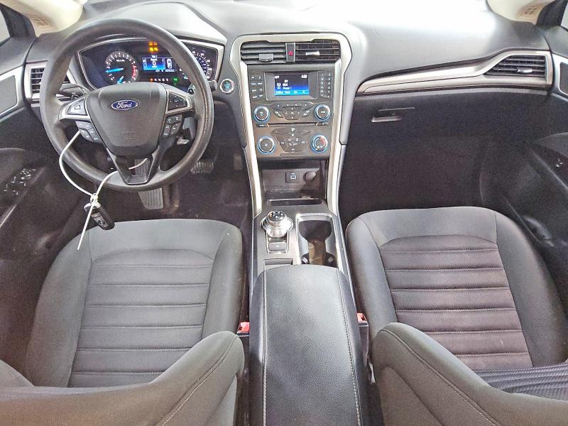 Photo 8 from auction – 2017 FORD FUSION SE with VIN 3FA6P0HD5HR256407