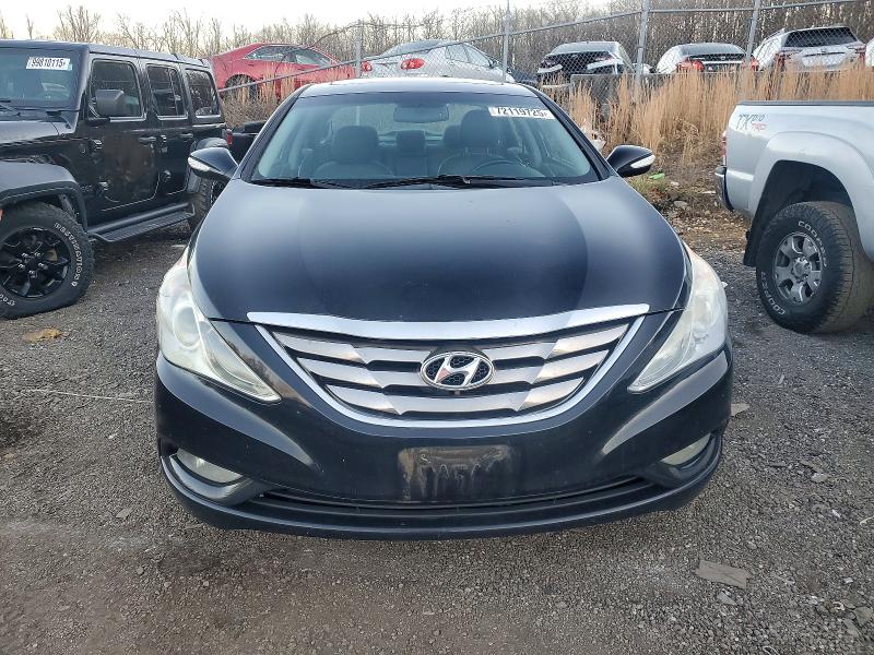 Photo 5 from auction – 2013 HYUNDAI SONATA SE with VIN 5NPEC4AC2DH612903