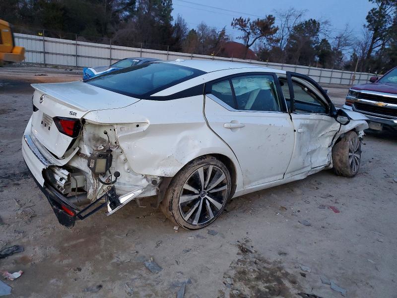 Photo 3 from auction – 2022 NISSAN ALTIMA with VIN 1N4BL4CV8NN358736
