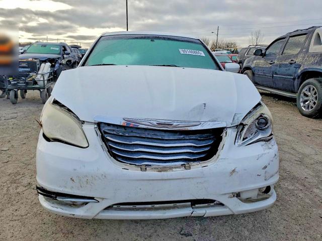 Photo 5 from auction – 2012 CHRYSLER 200 with VIN 1C3CCBBB3CN131465