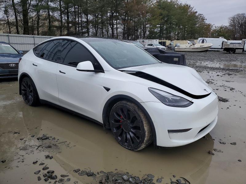 Photo 4 from auction – 2022 TESLA MODEL Y with VIN 7SAYGDEF2NF387620