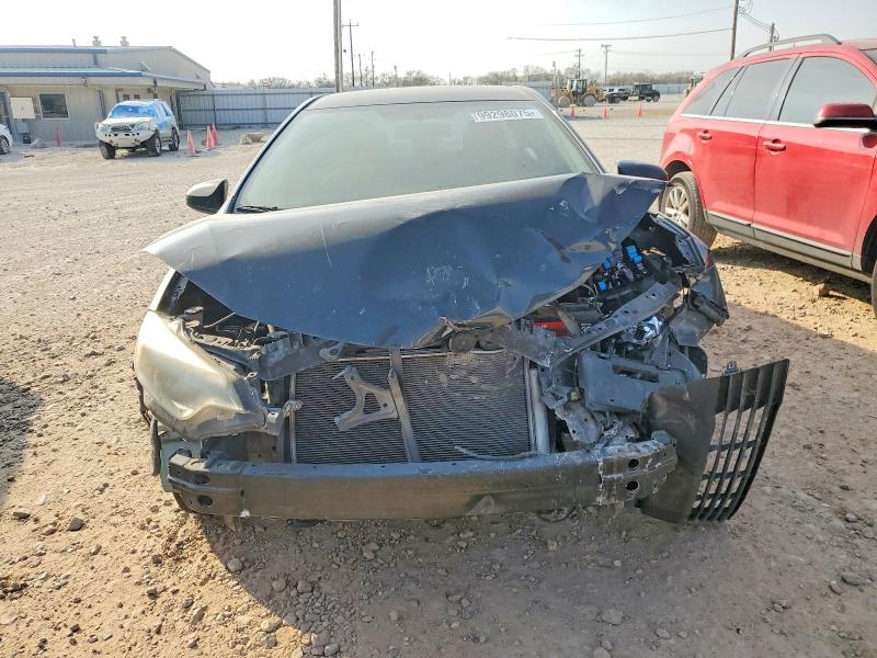 Photo 5 from auction – 2014 TOYOTA COROLLA L with VIN 5YFBURHEXEP119835