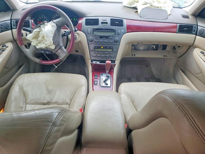 Photo 8 from auction – 2004 LEXUS ES with VIN JTHBA30G445000014