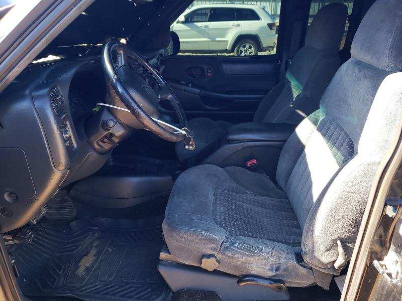 Photo 7 from auction – 2000 CHEVROLET S10 with VIN 1GCCT19W0Y8300071