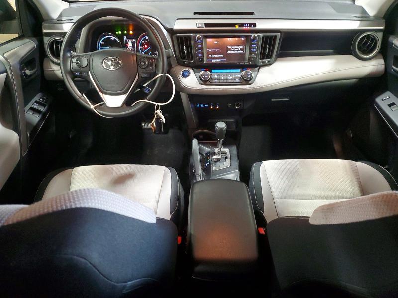 Photo 8 from auction – 2018 TOYOTA RAV4 HV LE with VIN JTMRJREV4JD227960