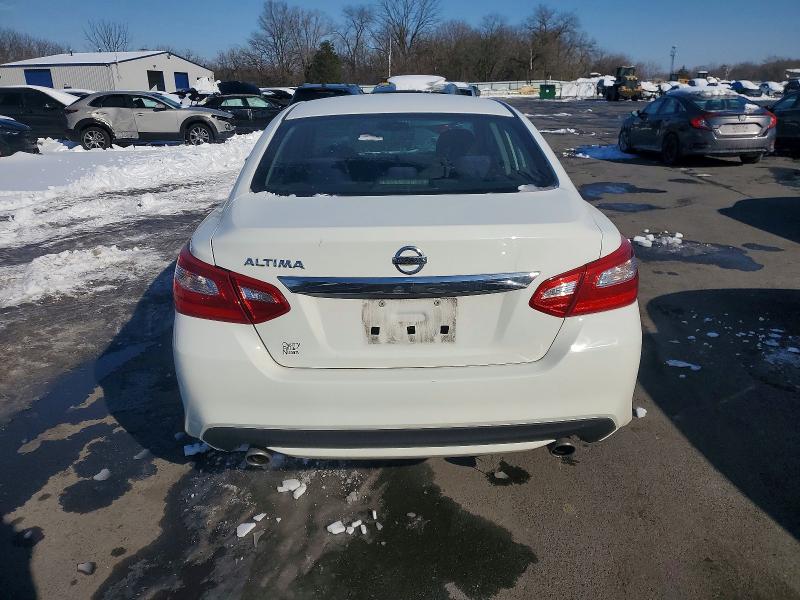 Photo 6 from auction – 2016 NISSAN ALTIMA 2.5 with VIN 1N4AL3AP2GN327625
