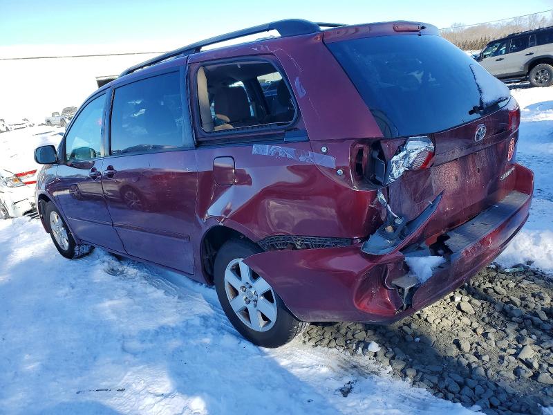 Photo 2 from auction – 2010 TOYOTA SIENNA CE with VIN 5TDKK4CC5AS339951