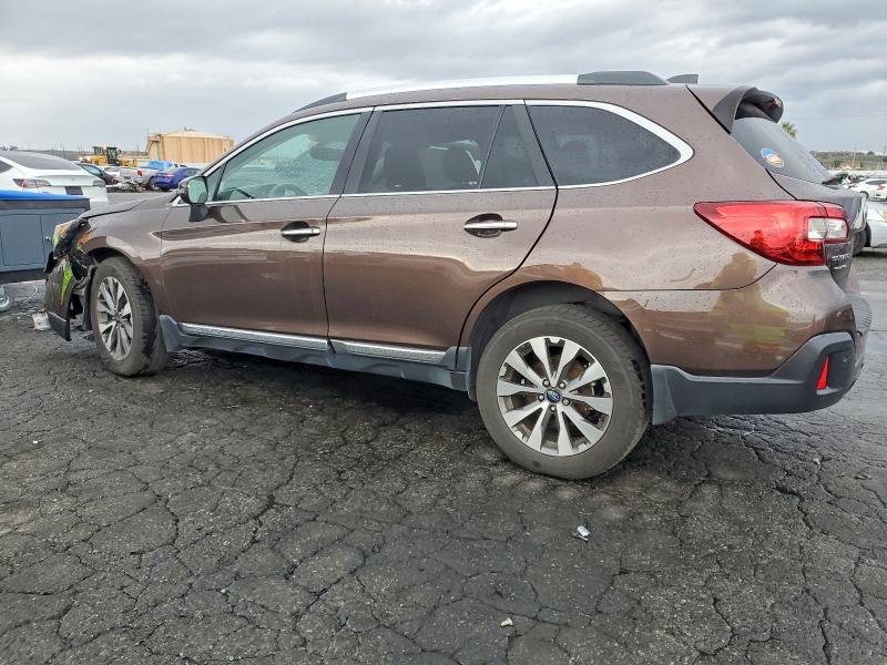 Photo 2 from auction – 2019 SUBARU OUTBACK TO with VIN 4S4BSATC1K3254943
