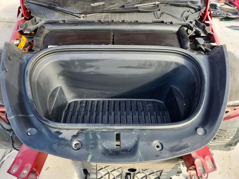 Photo 11 from auction – 2022 TESLA MODEL Y with VIN 7SAYGDEE6NA004900