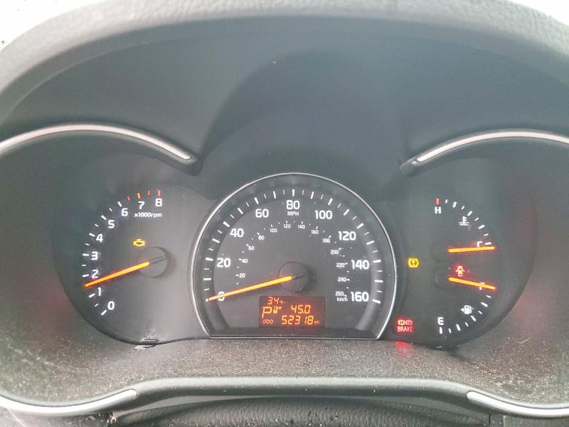 Photo 9 from auction – 2014 KIA SORENTO LX with VIN 5XYKTCA61EG444820