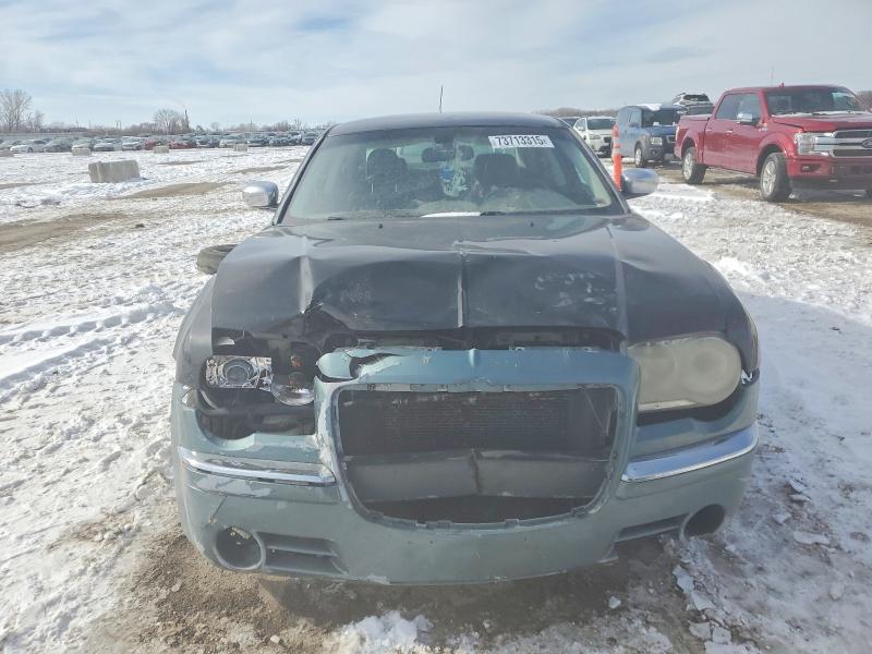 Foto 5 de la subasta – 2008 CHRYSLER 300C con VIN 2C3KA63H18H172138