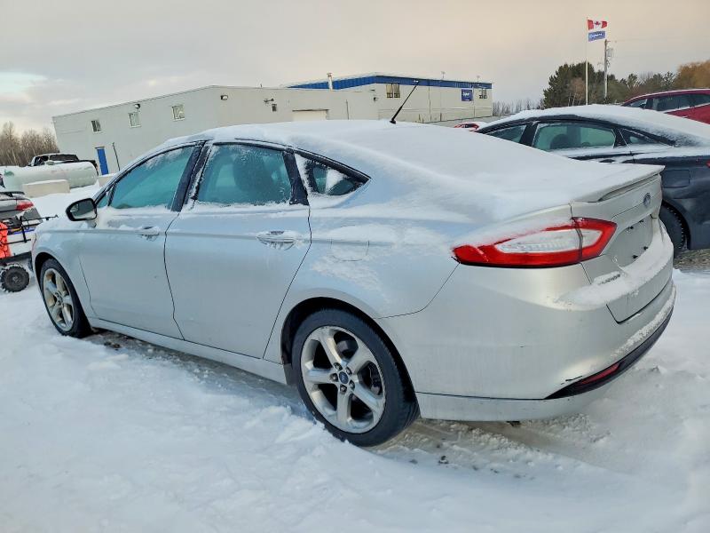 Photo 2 from auction – 2015 FORD FUSION SE with VIN 1FA6P0H71F5119328