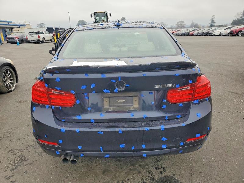 Photo 6 from auction – 2015 BMW 328 with VIN WBA3C1C57FP852277