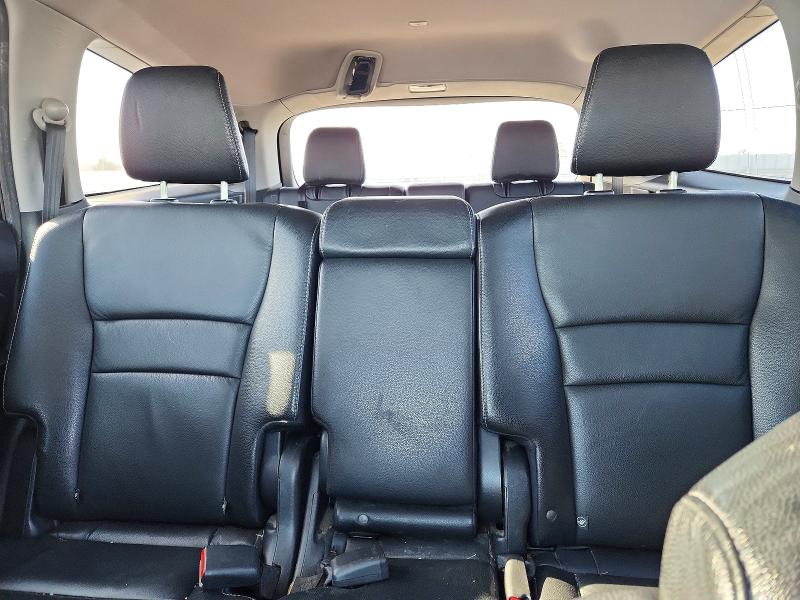 Photo 10 from auction – 2016 HONDA PILOT TOUR with VIN 5FNYF6H98GB028809