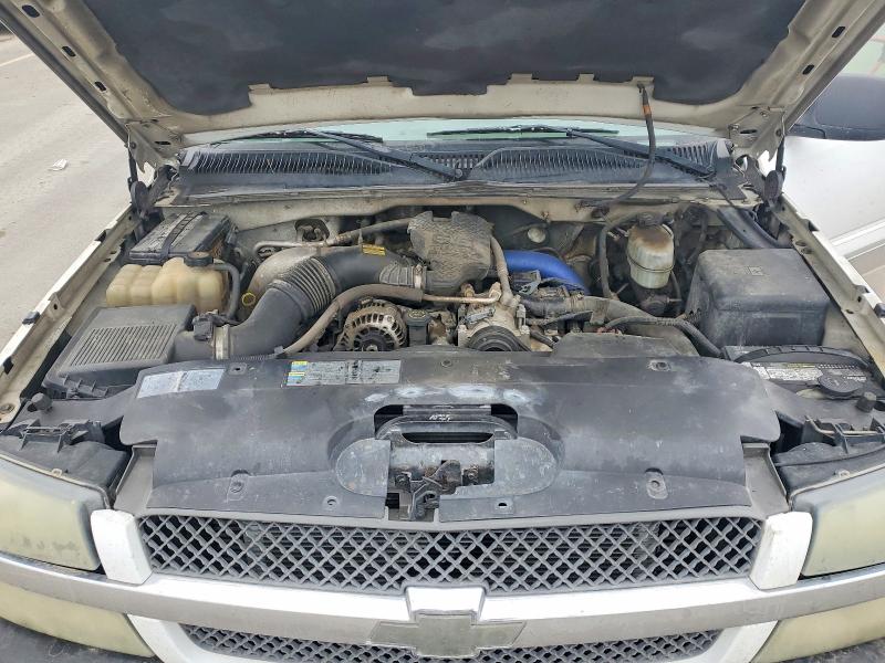 Photo 11 from auction – 2003 CHEVROLET SILVERADO with VIN 1GCHK23133F183974