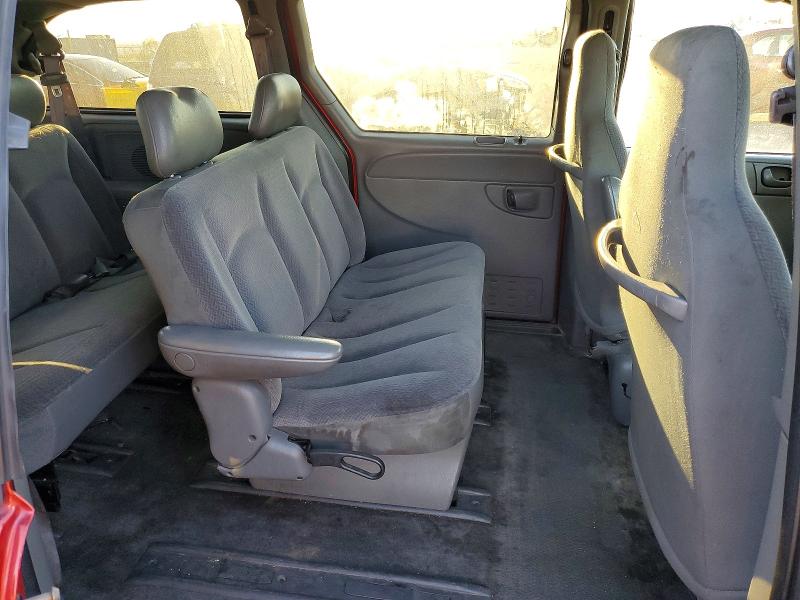 Photo 11 from auction – 2004 DODGE GRAND CARA with VIN 1D4GP24R54B570426
