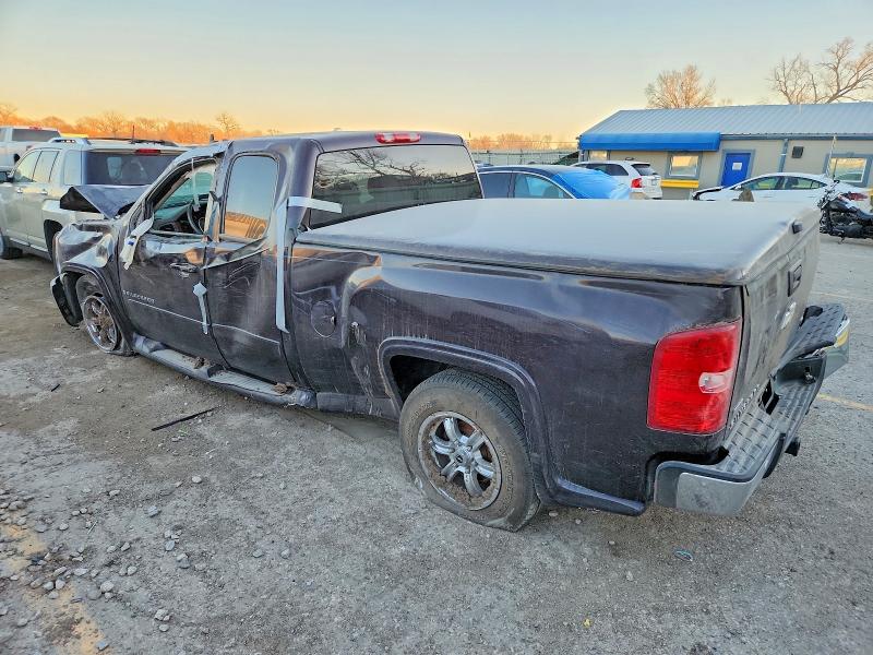 Photo 2 from auction – 2008 CHEVROLET SILVERADO with VIN 1GCEC19058Z240884