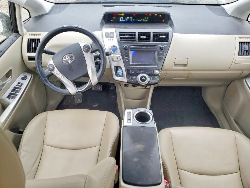 Photo 8 from auction – 2013 TOYOTA PRIUS V with VIN JTDZN3EU8D3219461