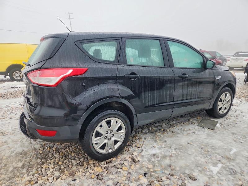 Photo 3 from auction – 2013 FORD ESCAPE S with VIN 1FMCU0F76DUC97890