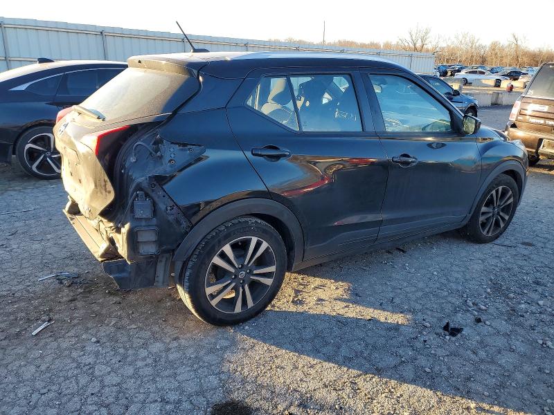 Photo 3 from auction – 2020 NISSAN KICKS SV with VIN 3N1CP5CV0LL479818