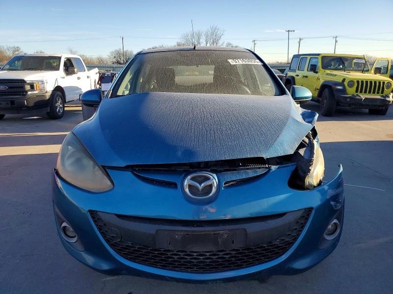 Photo 5 from auction – 2011 MAZDA MAZDA2 with VIN JM1DE1HY3B0126097