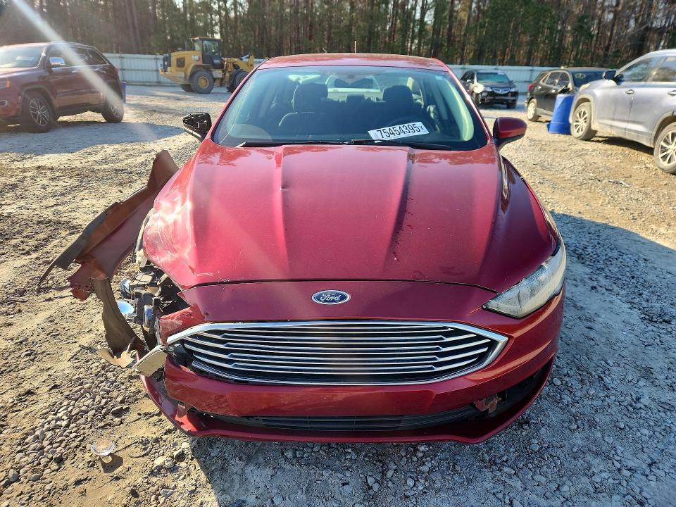 Photo 5 from auction – 2017 FORD FUSION with VIN 3FA6P0LU9HR234112