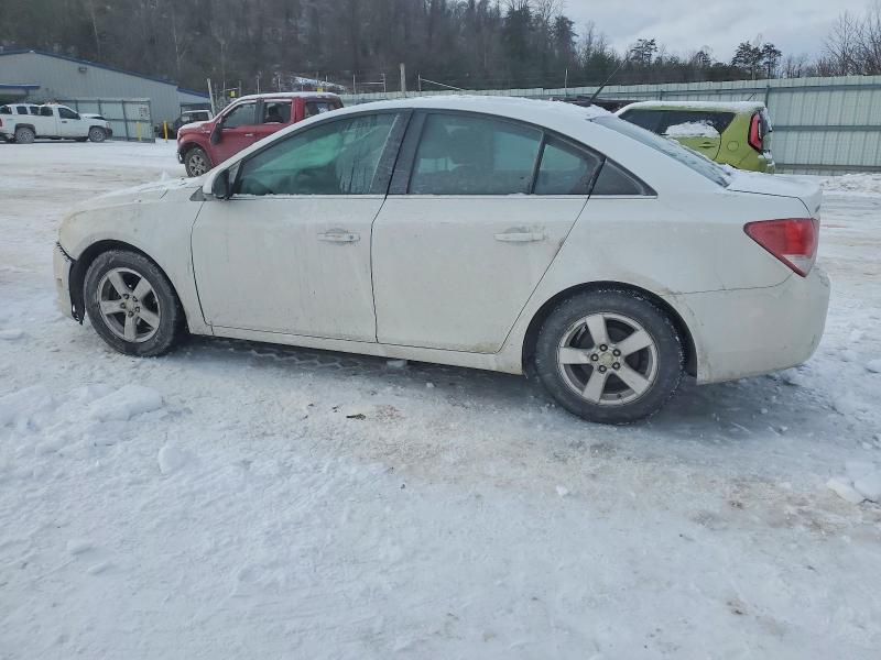 Photo 2 from auction – 2014 CHEVROLET CRUZE with VIN 1G1PC5SB5E7108400