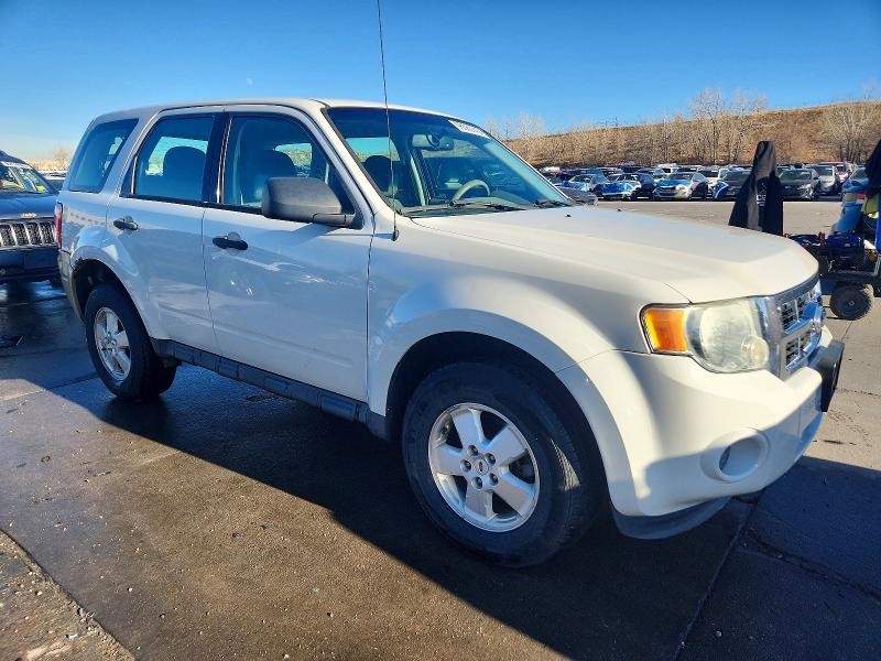 Photo 4 from auction – 2012 FORD ESCAPE XLS with VIN 1FMCU0C76CKC25974