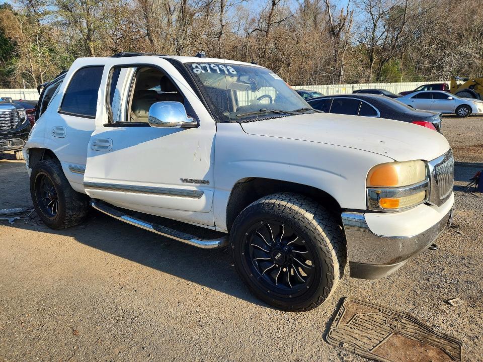 Photo 4 from auction – 2004 GMC YUKON with VIN 1GKEC13Z04R175805