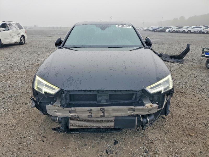 Photo 5 from auction – 2017 AUDI A4 PREMIUM with VIN WAUENAF46HN015153