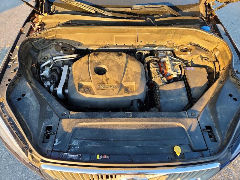 Photo 11 from auction – 2017 VOLVO XC90 T8 with VIN YV4BC0PL6H1179907