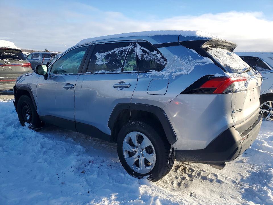 Photo 2 from auction – 2022 TOYOTA RAV4 with VIN 2T3F1RFV7NC302713