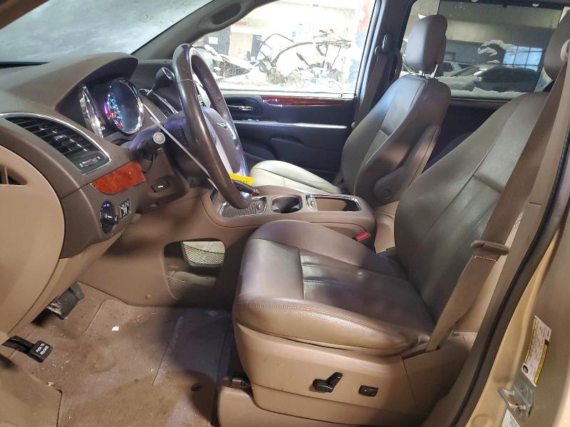 Photo 7 from auction – 2013 CHRYSLER TOWN & COU with VIN 2C4RC1CG1DR780471