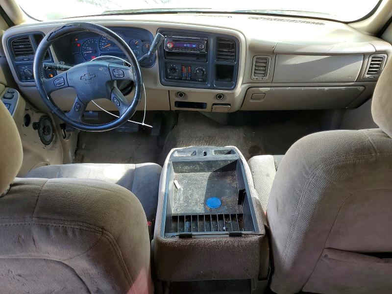 Photo 8 from auction – 2006 CHEVROLET SILVERADO with VIN 2GCEC19TX61116058