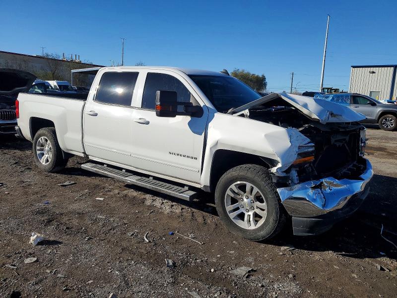 Photo 4 from auction – 2016 CHEVROLET SILVERADO with VIN 3GCUKRECXGG382403