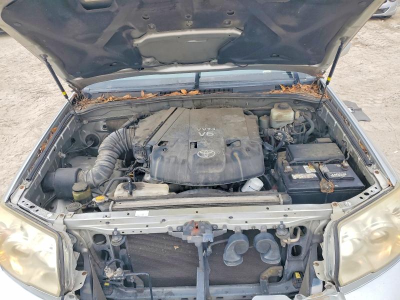 Photo 12 from auction – 2007 TOYOTA 4RUNNER SR with VIN JTEZU14RX70084053