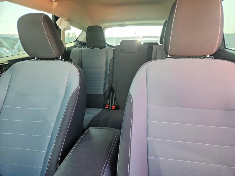 Photo 10 from auction – 2018 FORD ESCAPE S with VIN 1FMCU0F76JUB05217