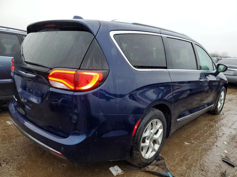 Photo 3 from auction – 2017 CHRYSLER PACIFICA T with VIN 2C4RC1EG9HR752212